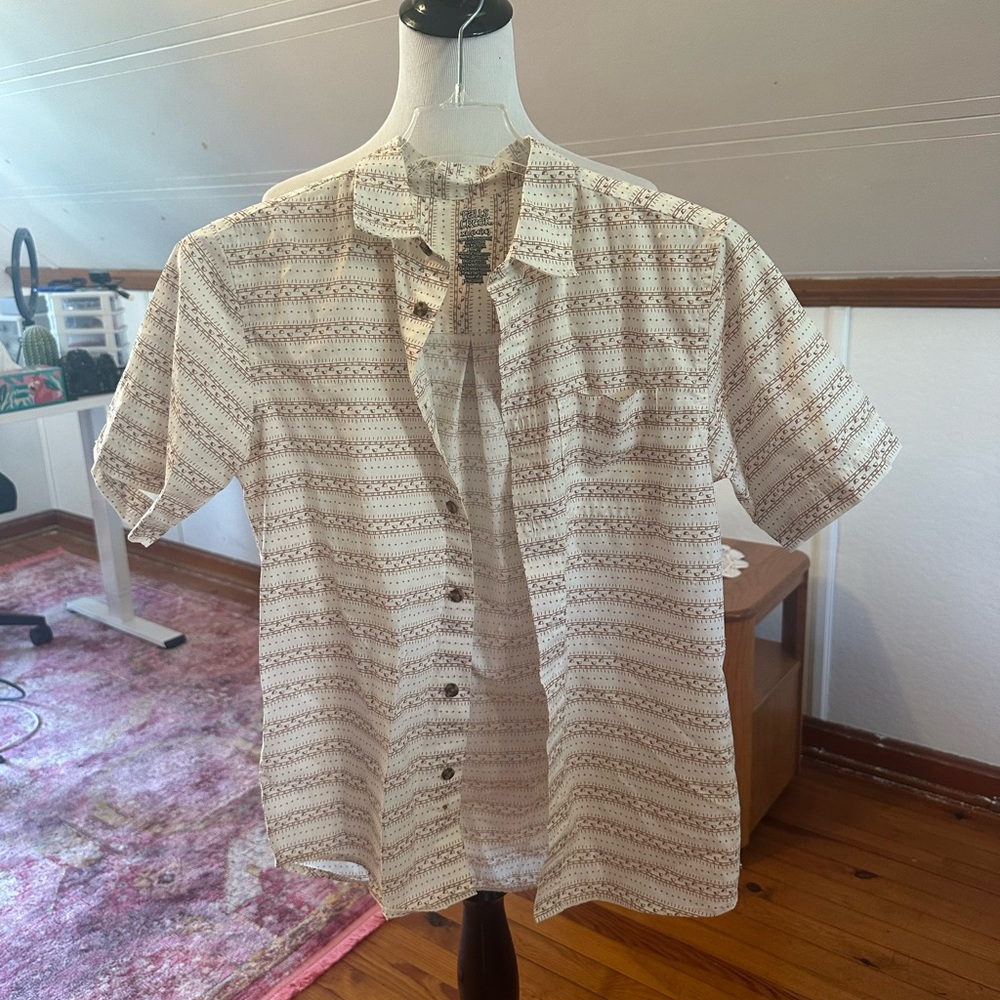 Boys button down Cream Patterned Shirt size XL 14/16